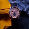 Macro montre minimaliste Etna avec bracelet cuir lisse bleu de minuit